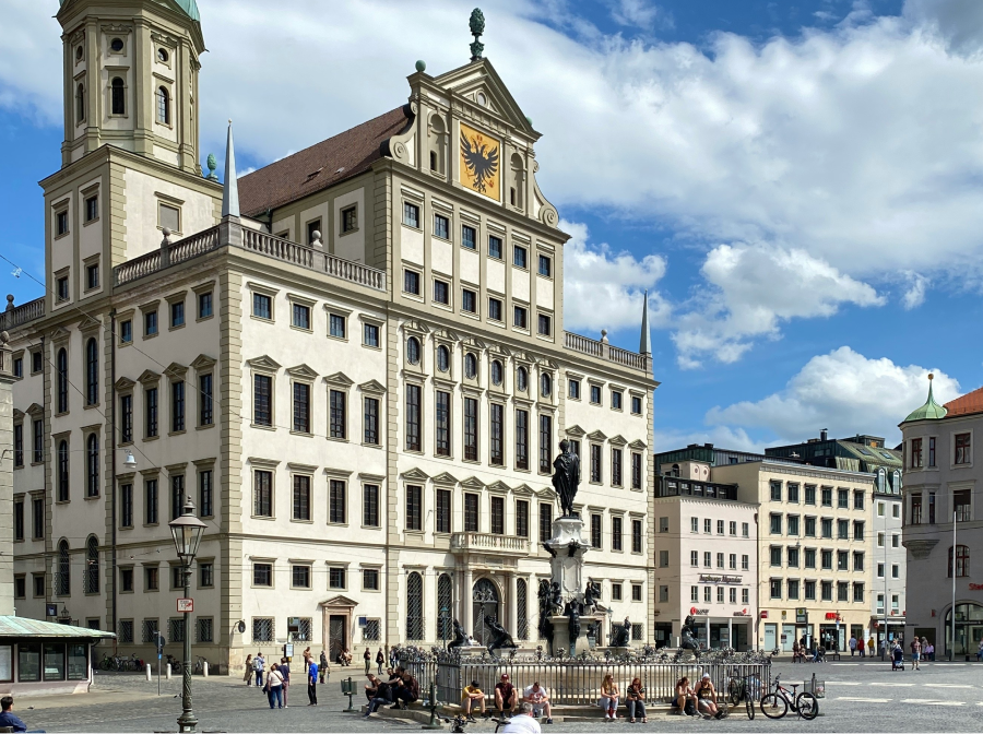 Versicherungsmakler Augsburg 28 Rathaus von Augsburg