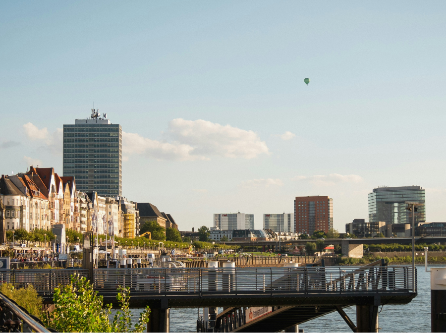 Versicherungsmakler Düsseldorf 22 Versicherungsmakler in Düsseldorf – Medienhafen