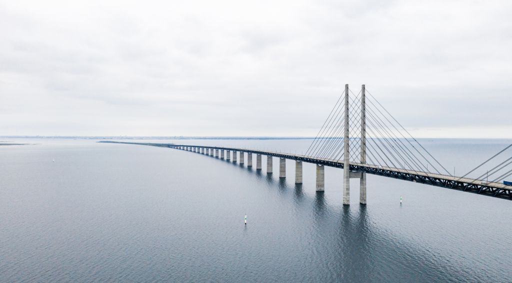 Leistungen 5 Unternehmensberatung: Brücke